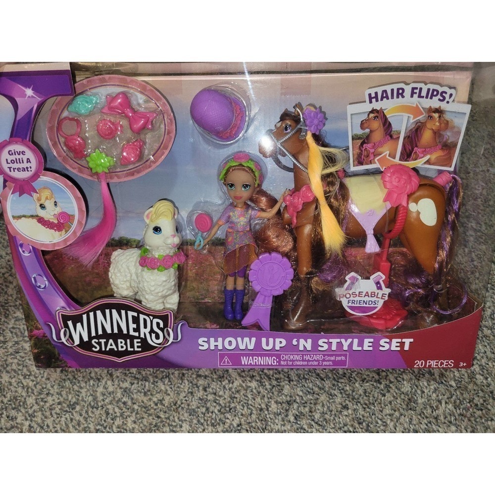 Winners stable show up n style set